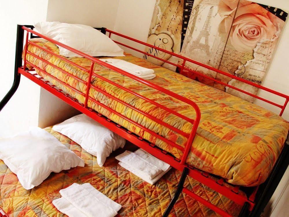 Untalented Hotel - Villette Paris Luaran gambar